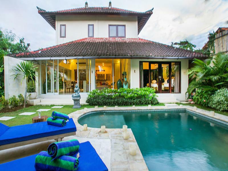 Villa Arushi Seminyak Kültér fotó