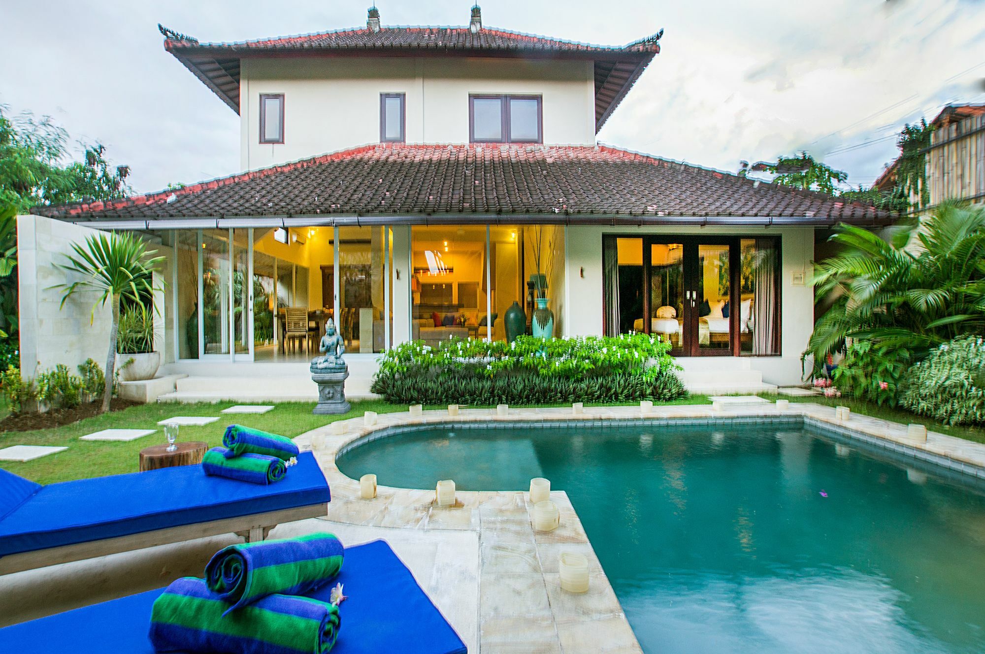 Villa Arushi Seminyak Kültér fotó