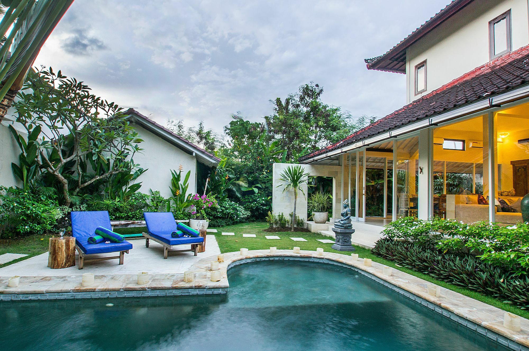 Villa Arushi Seminyak Kültér fotó